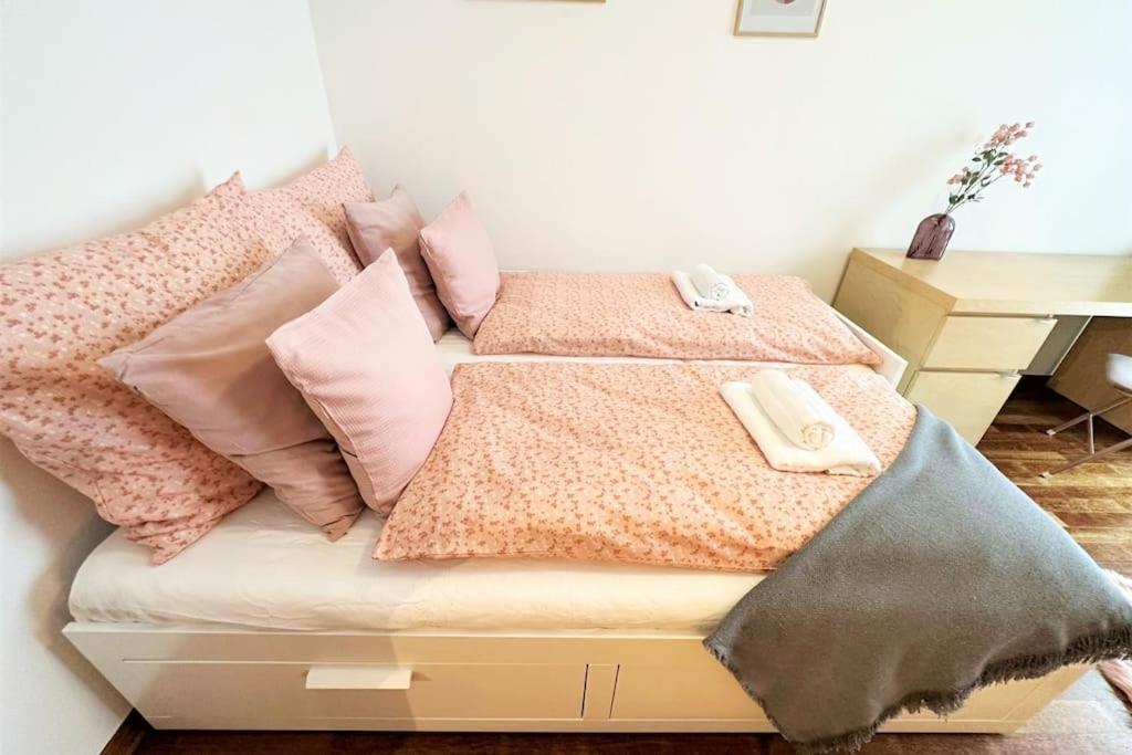 Exclusive Penthouse Near Citycenter 120M2 +Netflix 克拉科夫 外观 照片