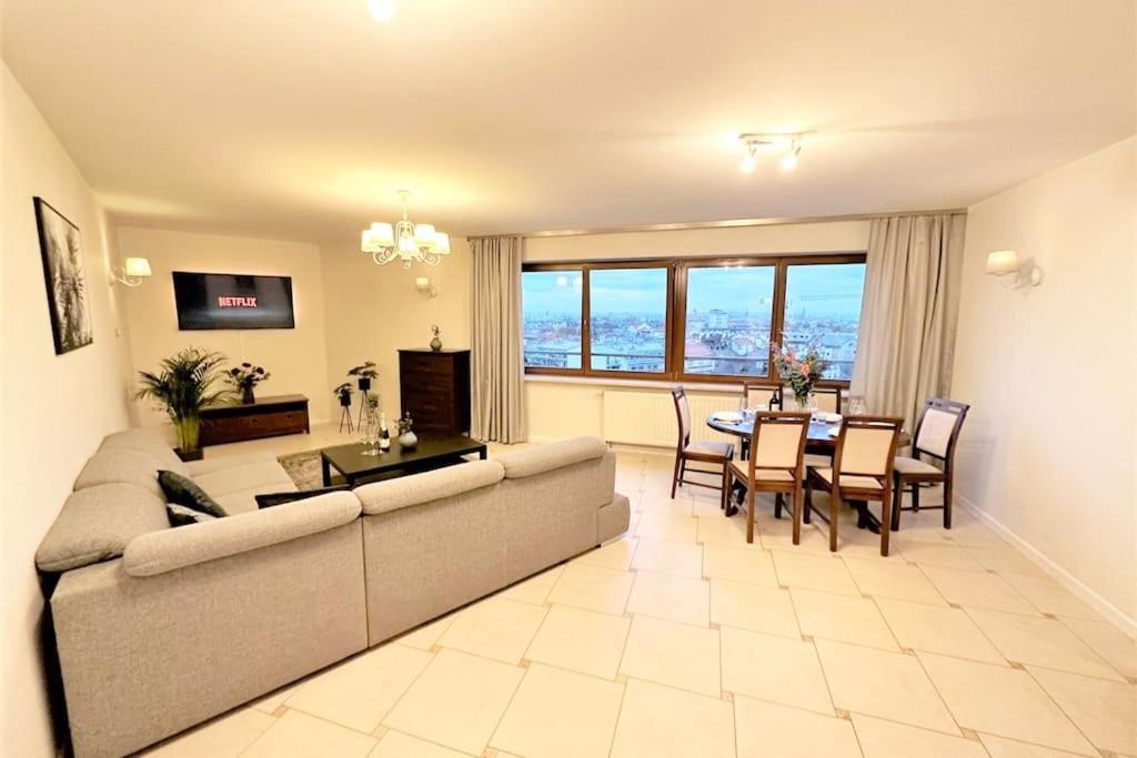 Exclusive Penthouse Near Citycenter 120M2 +Netflix 克拉科夫 外观 照片