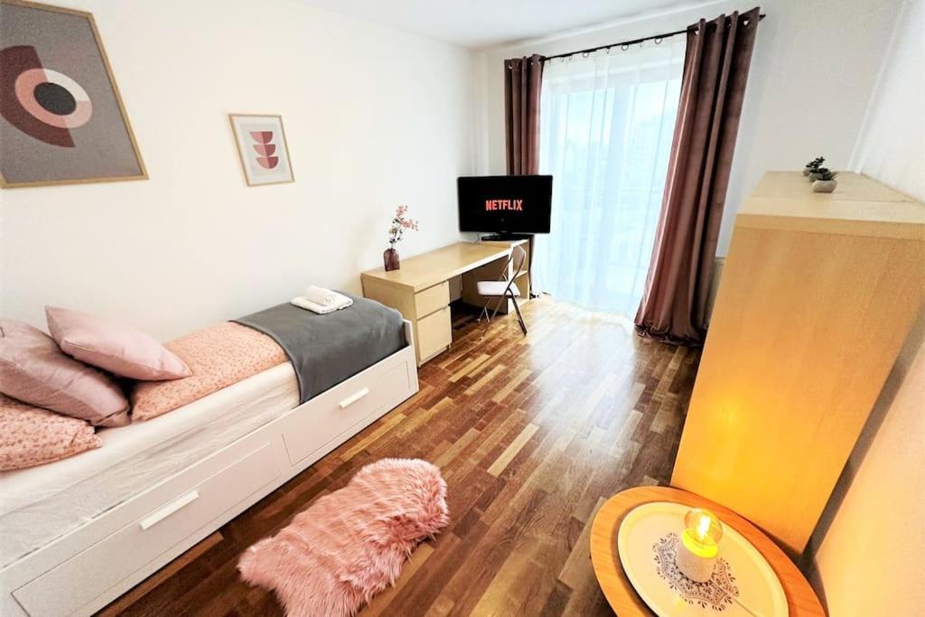 Exclusive Penthouse Near Citycenter 120M2 +Netflix 克拉科夫 外观 照片