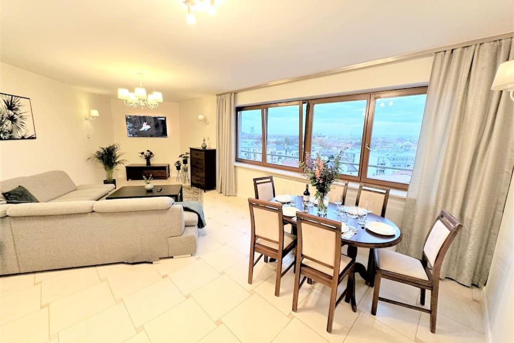 Exclusive Penthouse Near Citycenter 120M2 +Netflix 克拉科夫 外观 照片