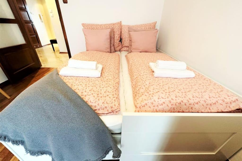Exclusive Penthouse Near Citycenter 120M2 +Netflix 克拉科夫 外观 照片