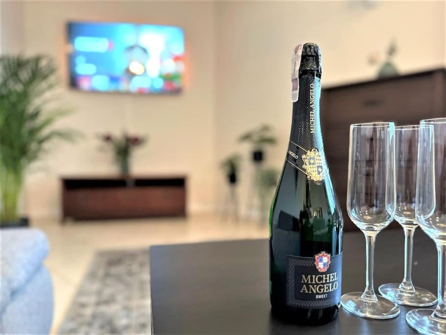 Exclusive Penthouse Near Citycenter 120M2 +Netflix 克拉科夫 外观 照片